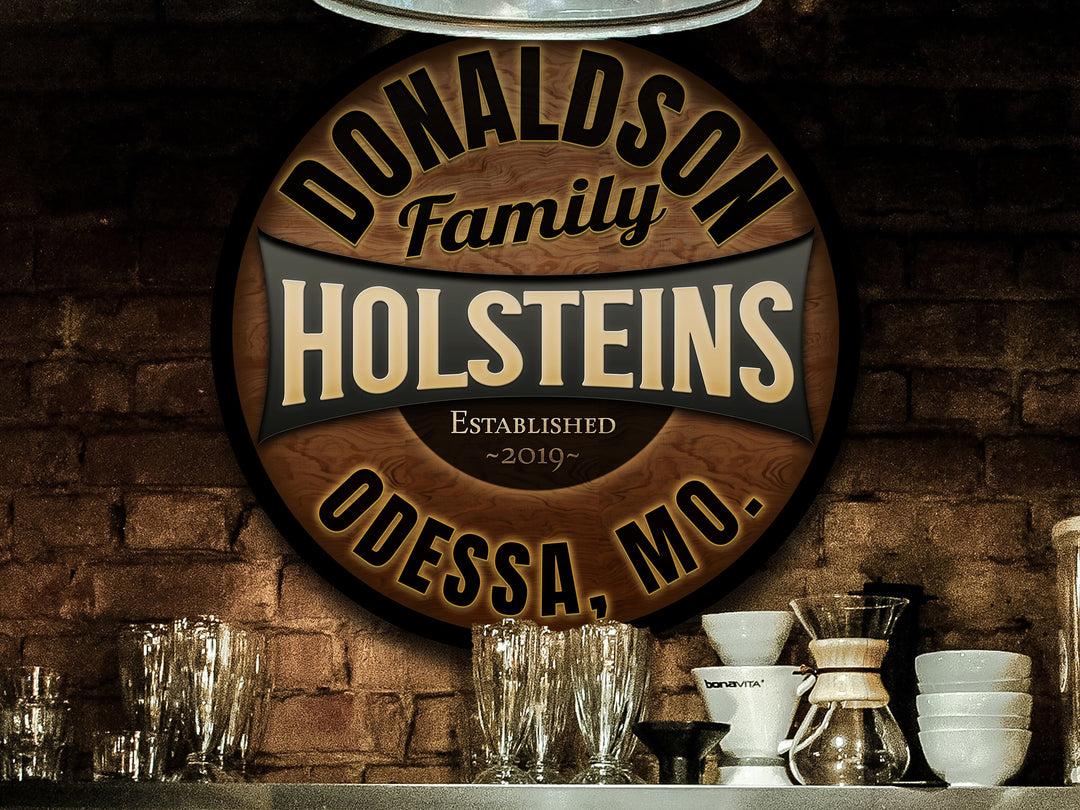 Round Metal Holstein Farm Sign | Family Name Holstein Farm Sign | Dairy Farm Decor | Custom Cattle Sign | Customized Family Sign Gift