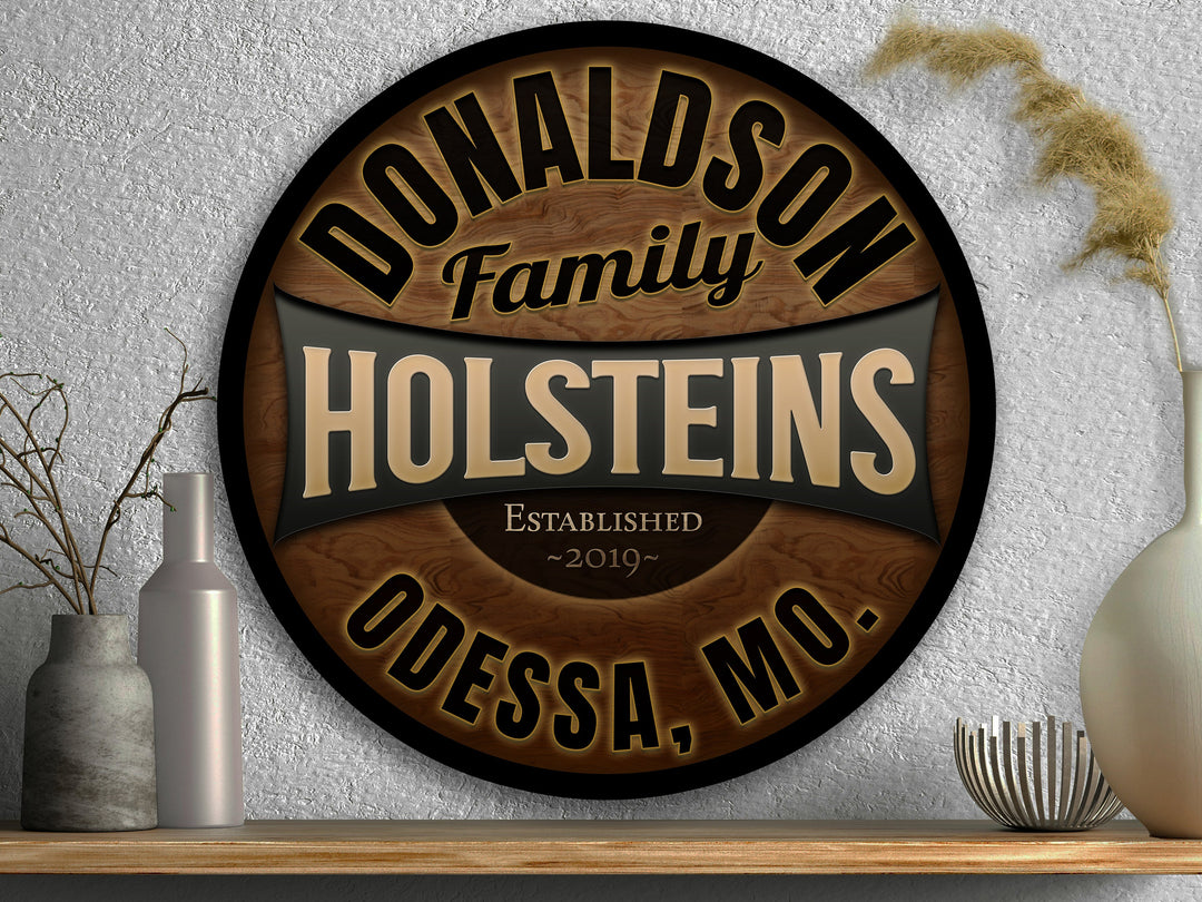 Round Metal Holstein Farm Sign | Family Name Holstein Farm Sign | Dairy Farm Decor | Custom Cattle Sign | Customized Family Sign Gift