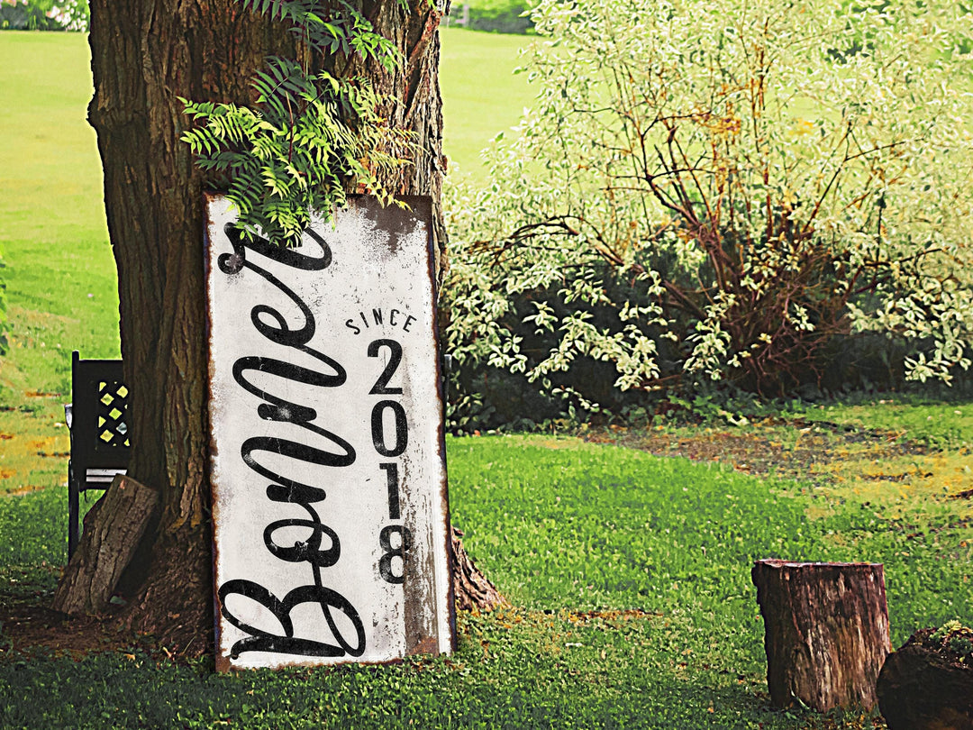 Vertical Family Name Sign with Farmhouse Font and rustic distress